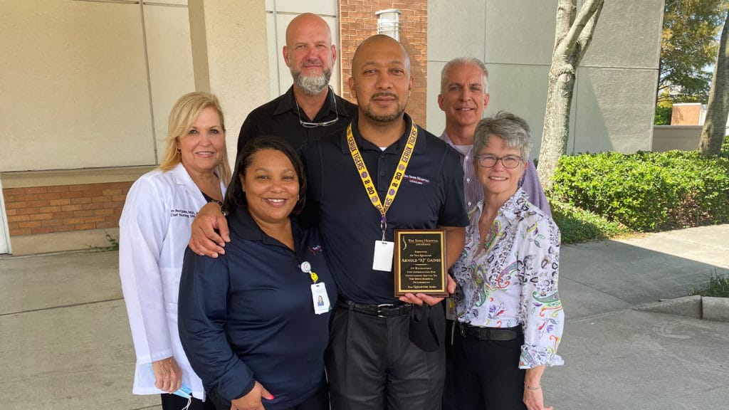 AJ Employee of The Quarter Spine Hospital